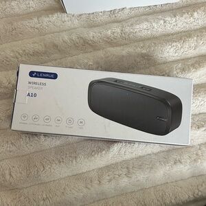 A10 Black Wireless Speaker